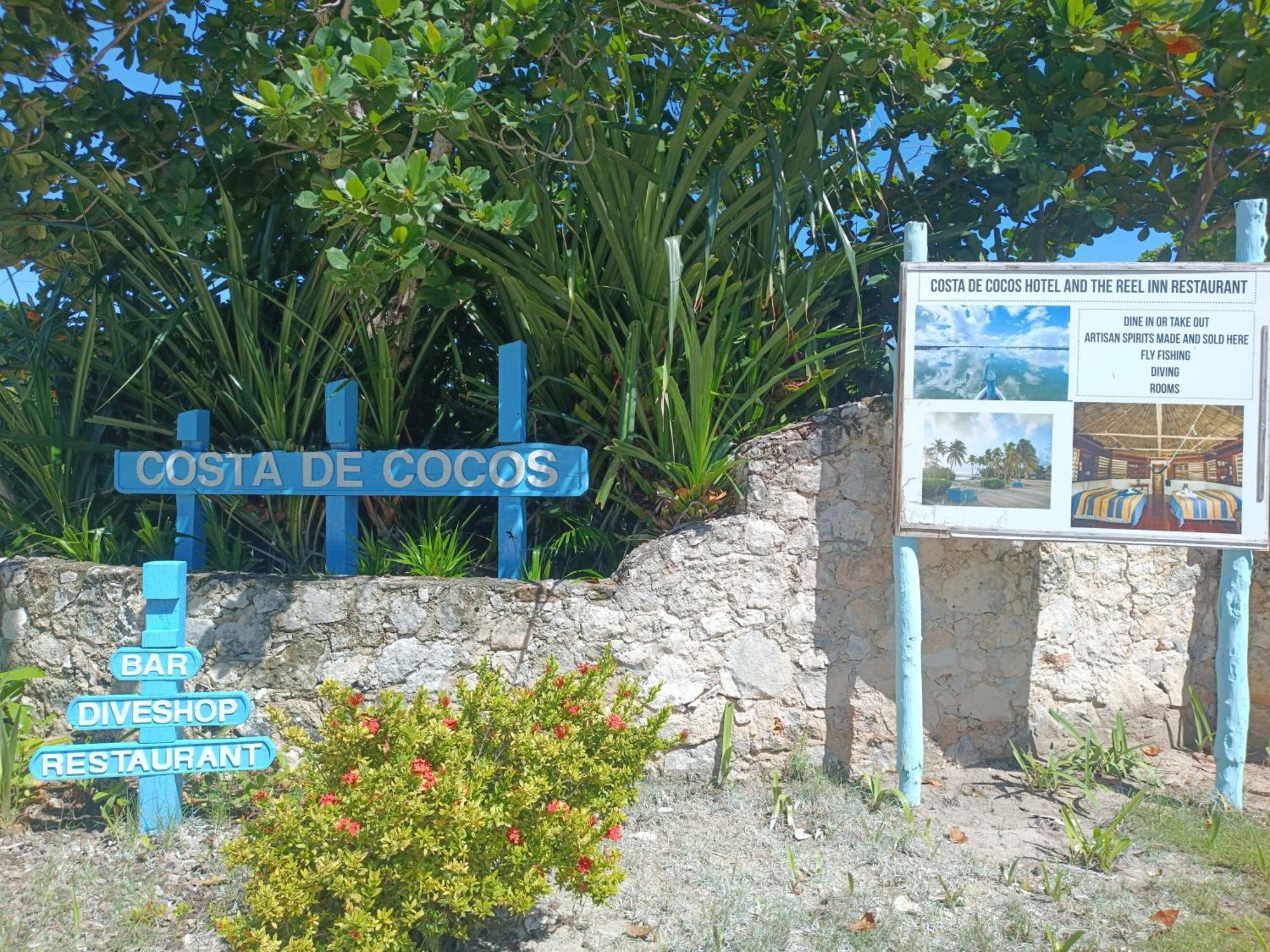 ホテル Costa De Cocos スカラク エクステリア 写真